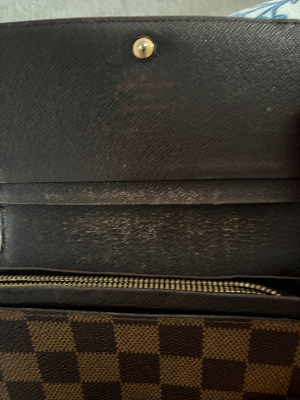 Louis Vuitton Brown Damier Medium Wallet with Gold Button - Picture 14 of 16